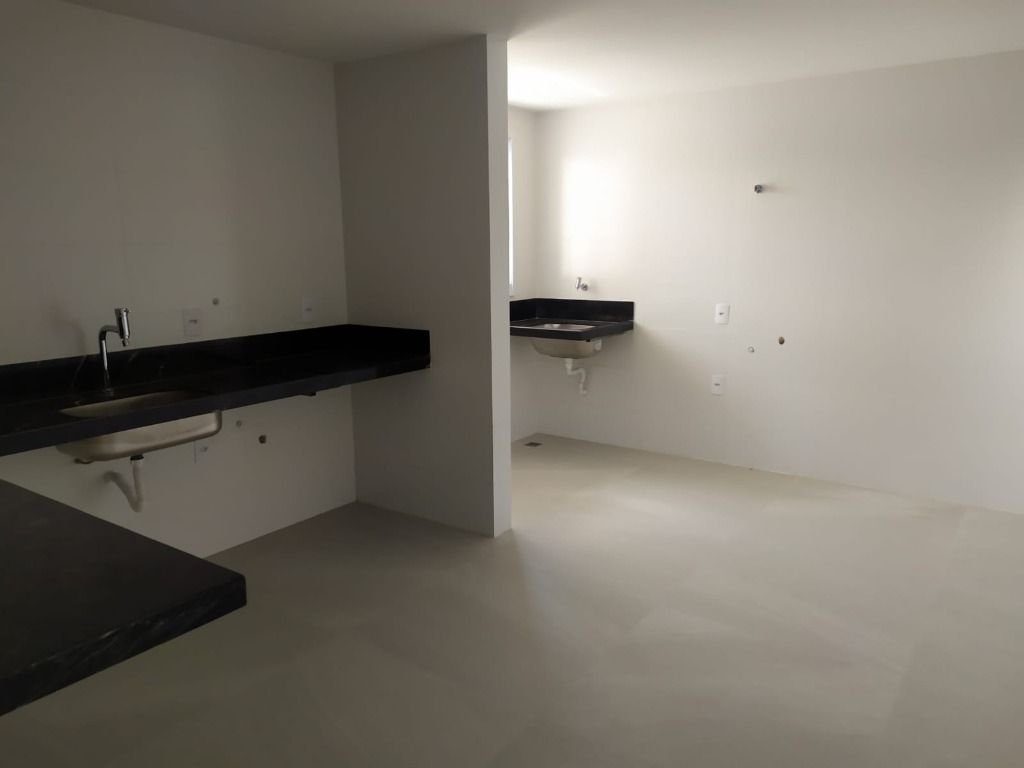 Apartamento com 3 quartos e vista para o mar na Praia do Morro — foto 23