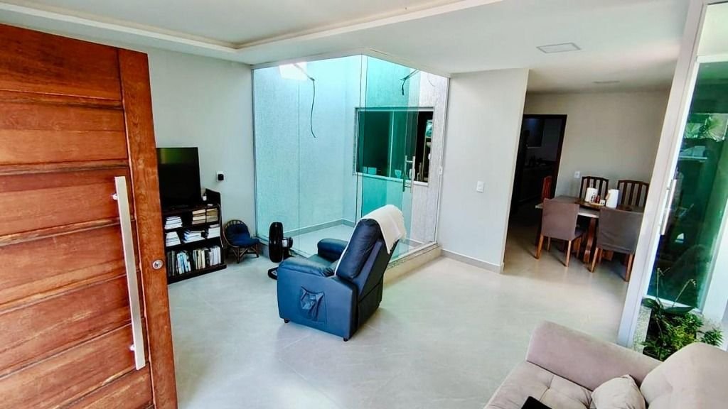 Casa com 2 quartos em Santa Mônica, Guarapari — foto 3